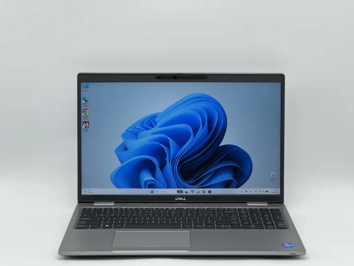 Ноутбук Dell Latitude 5520, i5-1145G7, 16 GB, 240 GB, Intel Iris Xe Graphics, 1920x1080, IPS [SH25121543] БУ - зображення 1