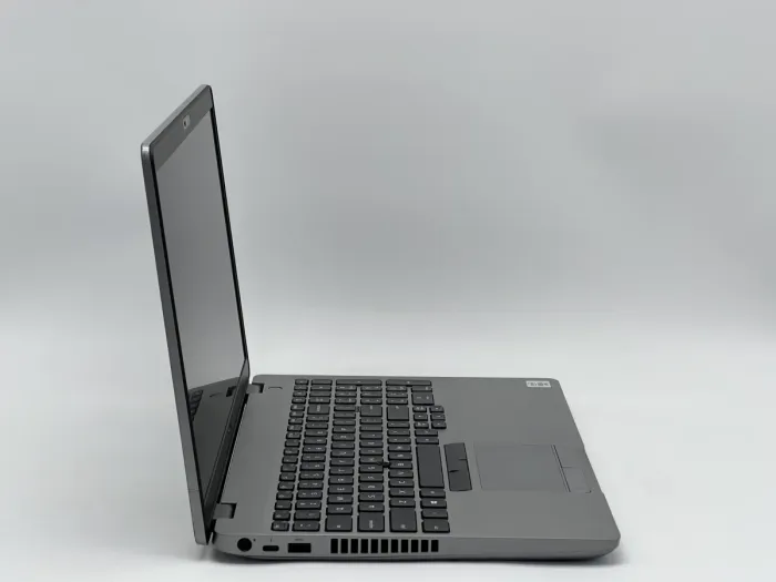 Ноутбук Dell Latitude 5511, i5-10400H, 8 GB, 240 GB, Intel UHD Graphics, 1920x1080, IPS [SH2603693] БУ - зображення 2