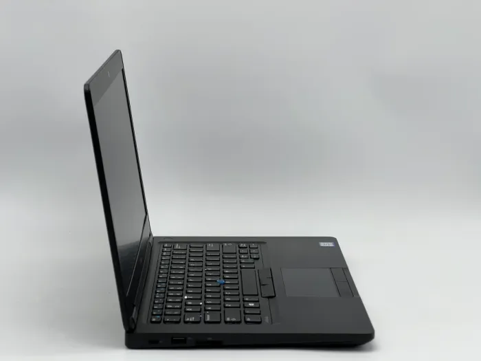 Ноутбук Dell Latitude 5480, i7-6600U, 16 GB, 480 GB, NVIDIA GeForce 930 MX, 1366x768, TN [SH26031374] БУ - зображення 2