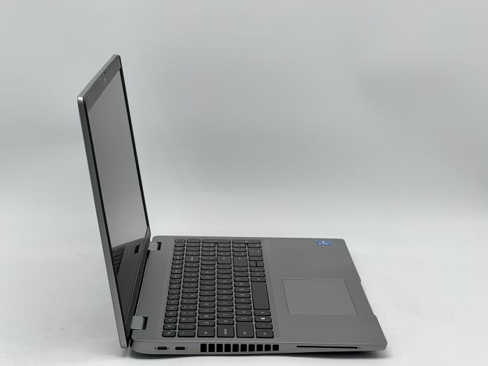 Ноутбук Dell Latitude 5520, i5-1145G7, 16 GB, 240 GB, Intel Iris Xe Graphics, 1920x1080, IPS [SH26071107] БУ - зображення 2
