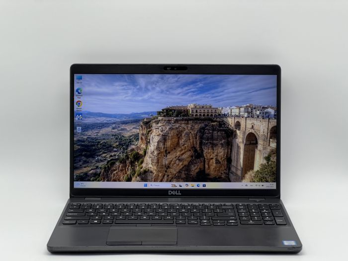 Ноутбук Dell Latitude 5500, i5-8365U, 16 GB, 240 GB, Intel UHD Graphics 620, 1920x1080, IPS [SH2506245] БУ - зображення 1