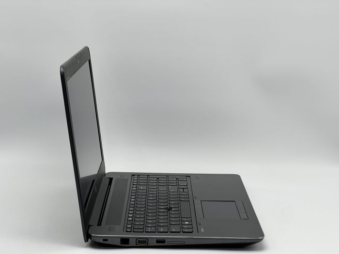Ноутбук HP ZBook 15 G4, i7-7700HQ, 16 GB, 480 GB, NVIDIA  Quadro M1200, 1920x1080, TN [SH2604313] БУ - изображение 2
