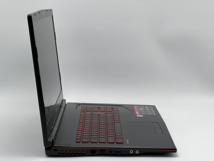 Ноутбук MSI GL73 8RD, i7-8750H, 16 GB, 480 GB, NVIDIA GeForce GTX 1050 Ti, 1920x1080, TN [SH2603089] БУ - изображение 2