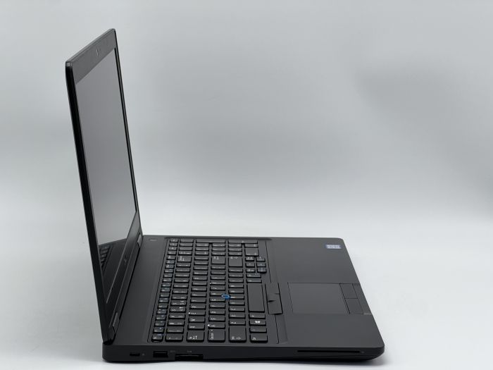 Ноутбук Dell Latitude 5590, i5-8250U, 16 GB, 240 GB, Intel UHD Graphics 620, 1920x1080, IPS [NS2509198] БУ - изображение 2