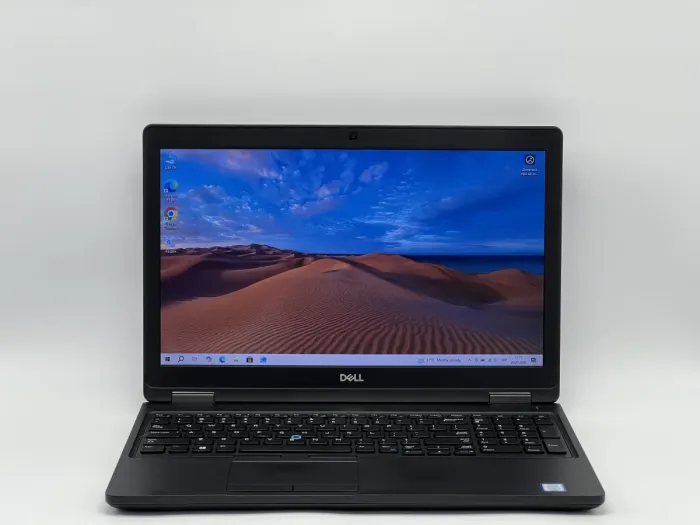 Ноутбук Dell Latitude 5590, i5-7300U, 8 GB, 120 GB, Intel HD Graphics 620, 1366x768, TN [SH26051039] БУ - зображення 1