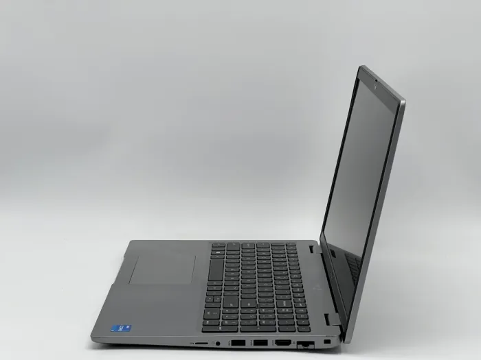 Ноутбук Dell Latitude 5520, i5-1135G7, 16 GB, 240 GB, Iris Xe Graphics, 1920x1080, IPS [SH2506252] БУ - зображення 3