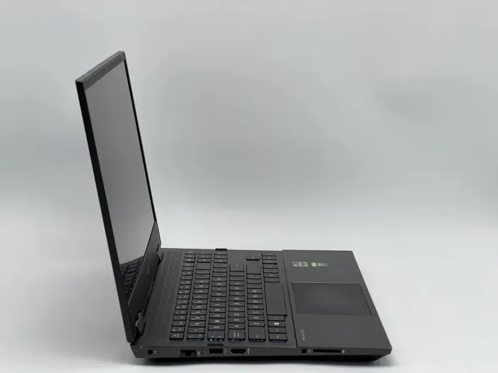 Ноутбук HP Omen 15-en1008ca, AMD Ryzen 5 5600H, 16 GB, 480 GB, NVIDIA GeForce RTX 3060, 1920x1080, IPS [SH26021565] БУ - зображення 2