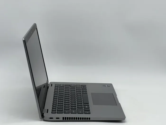 Ноутбук Dell Latitude 5430, i5-1245U, 16 GB, 240 GB, Intel Iris Xe Graphics, 1920x1080, IPS [SH2607026] БУ - зображення 2