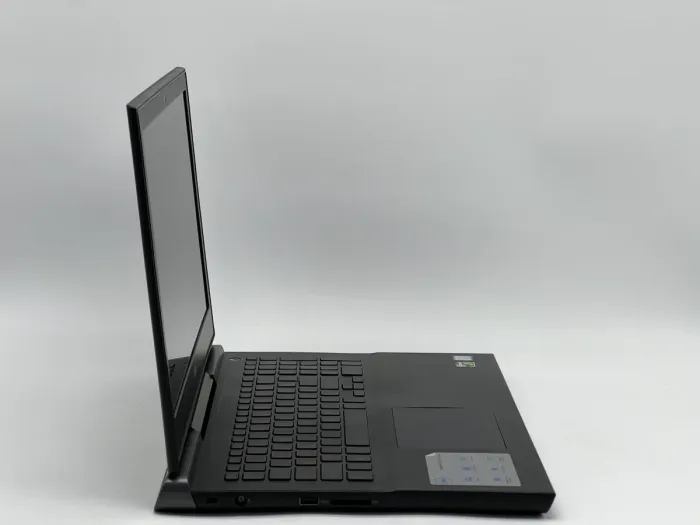 Ноутбук Dell Inspiron 15 7567, i5-7300HQ, 16 GB, 480 GB, NVIDIA GeForce GTX 1050 Ti, 1920x1080, IPS [SH2604164] БУ - зображення 2