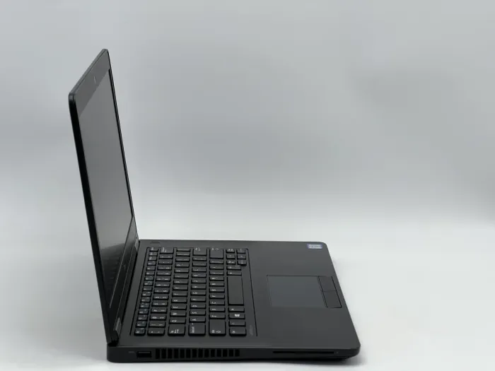 Ноутбук Dell Latitude E5470, i5-6300U, 8 GB, 240 GB, Intel HD Graphics 520, 1920x1080, TN [SH2605727] БУ - зображення 2
