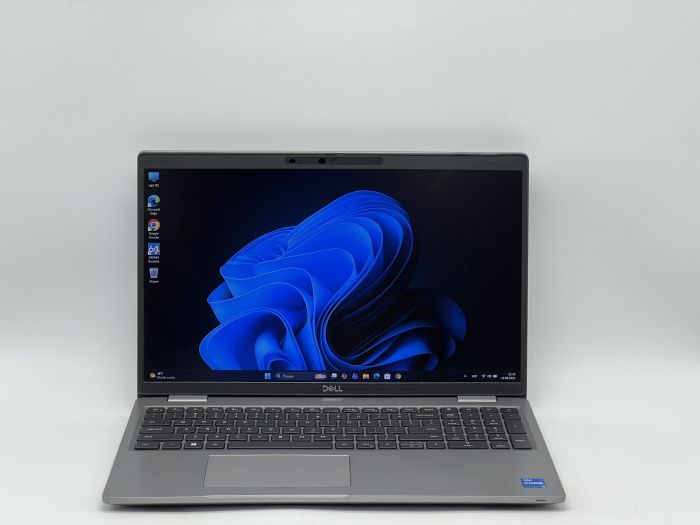 Ноутбук Dell Latitude 5520, i5-1145G7, 16 GB, 240 GB, Intel Iris Xe Graphics, 1920x1080, IPS [SH2609442] БУ - зображення 1
