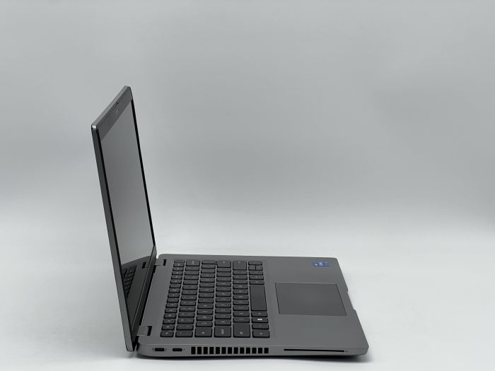 Ноутбук Dell Latitude 5430, i5-1245U, 16 GB, 240 GB, Intel Iris Xe Graphics, 1920x1080, IPS [SH2604612] БУ - зображення 2