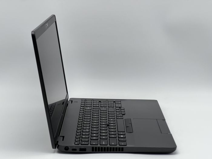 Ноутбук Dell Latitude 5500, i5-8265U, 16 GB, 240 GB, Intel UHD Graphics 620, 1920x1080, IPS [NS2509187] БУ - зображення 2