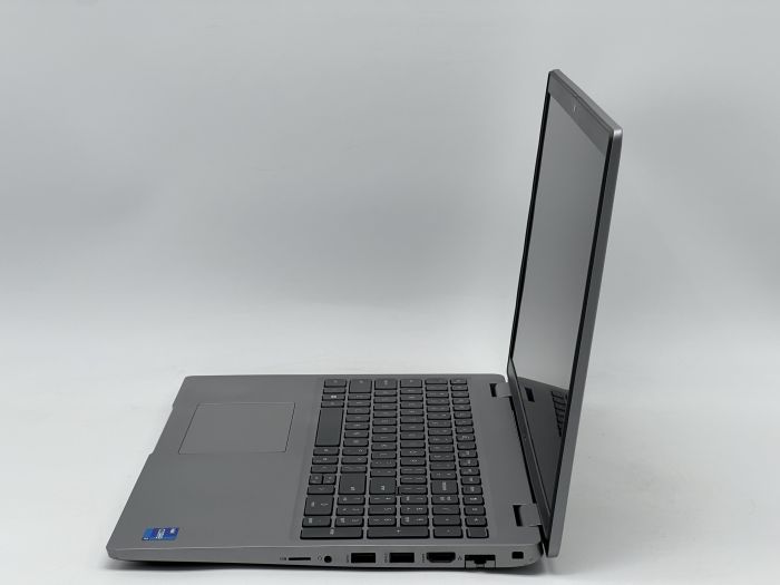 Ноутбук Dell Latitude 5520, i7-1165G7, 16 GB, 240 GB, Intel Iris Xe Graphics, 1920x1080, IPS [SH2609302] БУ - зображення 3