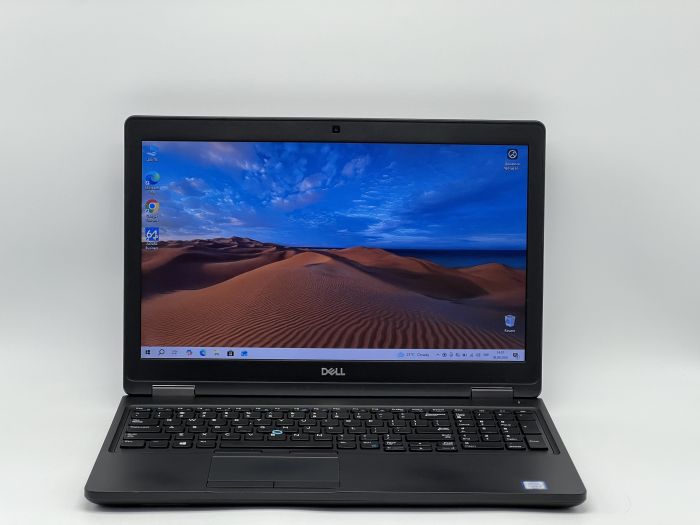 Ноутбук Dell Latitude 5590, i5-7300U, 8 GB, 120 GB, Intel HD Graphics 620, 1366x768, TN [SH26061403] БУ - зображення 1