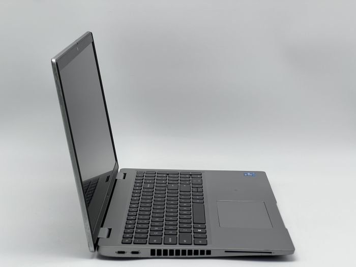 Ноутбук Dell Latitude 5520, i5-1145G7, 16 GB, 240 GB, Intel Iris Xe Graphics, 1920x1080, IPS [SH2601459] БУ - зображення 2