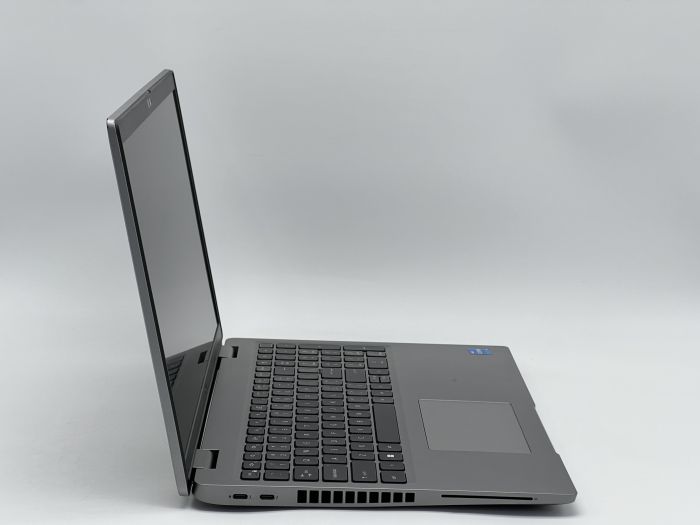 Ноутбук Dell Latitude 5520, i5-1135G7, 16 GB, 240 GB, Intel Iris Xe Graphics, 1920x1080, IPS [SH26031336] БУ - зображення 2