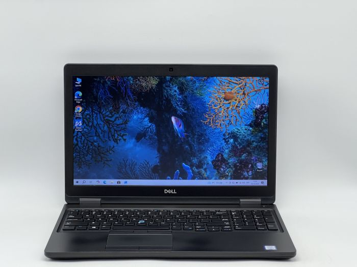 Ноутбук Dell Latitude 5590, i5-7300U, 8 GB, 120 GB, Intel HD Graphics 620, 1366x768, TN [SH2605873] БУ - зображення 1