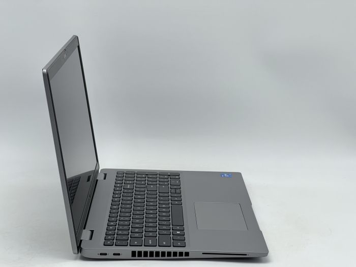 Ноутбук Dell Latitude 5520, i5-1145G7, 16 GB, 240 GB, Intel Iris Xe Graphics, 1920x1080, IPS [SH2608020] БУ - зображення 2