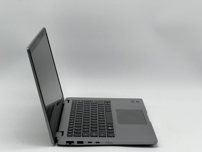 Ноутбук Dell Latitude 5440, i5-1345U, 16 GB, 240 GB, Intel UHD Graphics, 1920x1080, IPS [SH25121511] БУ - зображення 2