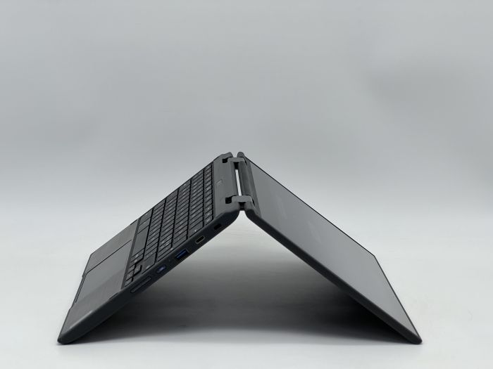 Ноутбук Lenovo 300e Chromebook 2nd Gen 2 in 1, Intel Celeron N4100, 8 GB, 32 GB, Intel UHD Graphics 600, 1366x768, IPS [2610305] БУ - зображення 4
