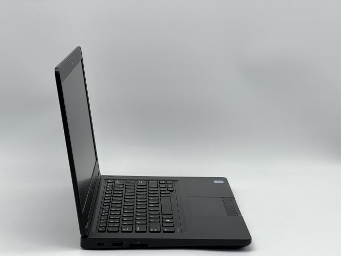 Ноутбук Dell Latitude 5480, i5-7300HQ, 8 GB, 240 GB, Intel HD Graphics 630, 1366x768, TN [SH2604673] БУ - зображення 2