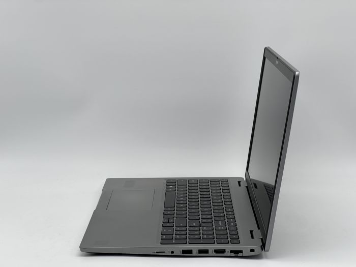 Ноутбук Dell Latitude 5520, i5-1145G7, 16 GB, 240 GB, Intel Iris Xe Graphics, 1920x1080, IPS [SH2505630] БУ - зображення 3