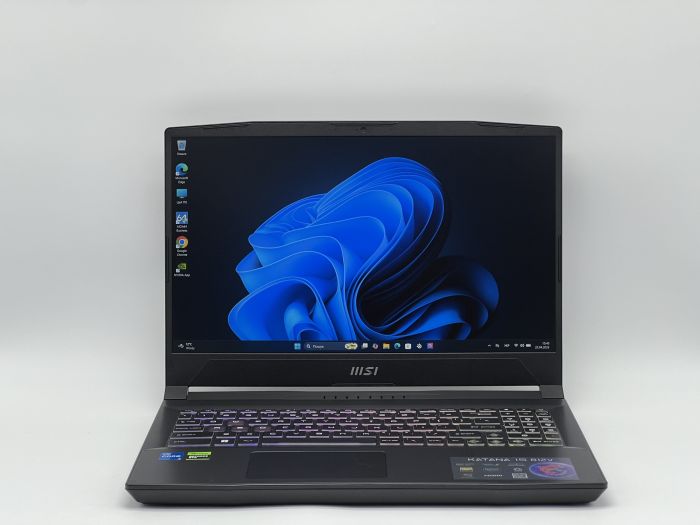 Ноутбук MSI Katana 15 B12VFK-265US, i7-12650H, 16 GB, 960 GB, NVIDIA GeForce RTX 4060, 1920x1080, IPS [SH26021139] БУ - зображення 1