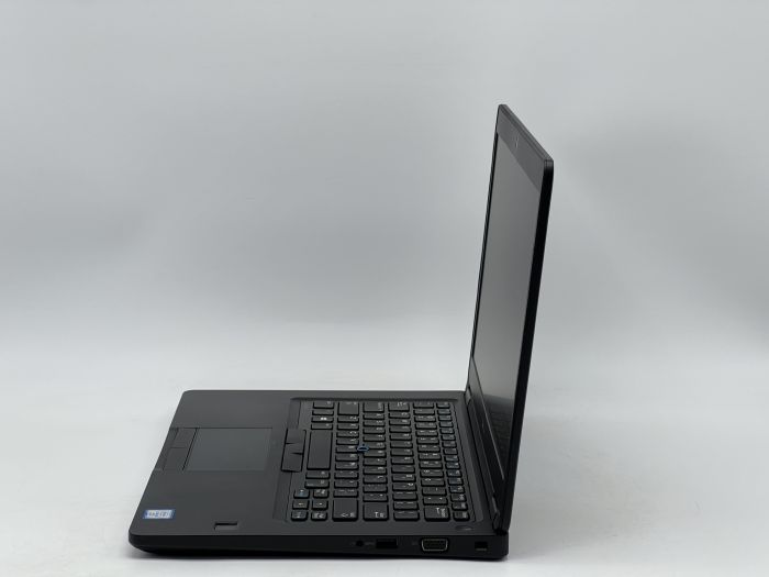 Ноутбук Dell Latitude 5480, i5-6300U, 8 GB, 120 GB, Intel HD Graphics 520, 1920x1080, TN [DV2608245] БУ - зображення 3