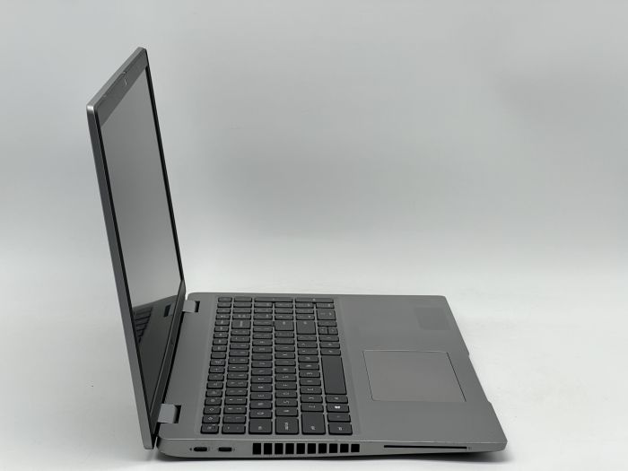 Ноутбук Dell Lattude 5520, i5-1145G7, 16 GB, 240 GB, Intel Iris Xe Graphics, 1920x1080, IPS [SH2609714] БУ - зображення 2