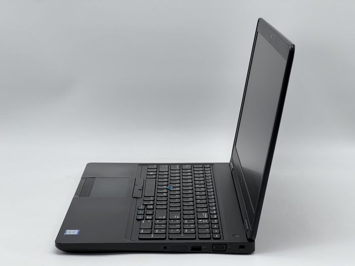 Ноутбук Dell Latitude 5590, i5-7300U, 8 GB, 120 GB, Intel HD Graphics 620, 1366x768, TN [SH2605882] БУ - изображение 3