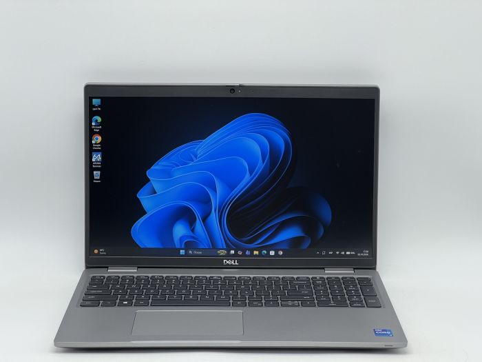 Ноутбук Dell Latitude 5520, i7-1165G7, 16 GB, 240 GB, Intel Iris Xe Graphics, 1920x1080, IPS [SH2609302] БУ - зображення 1
