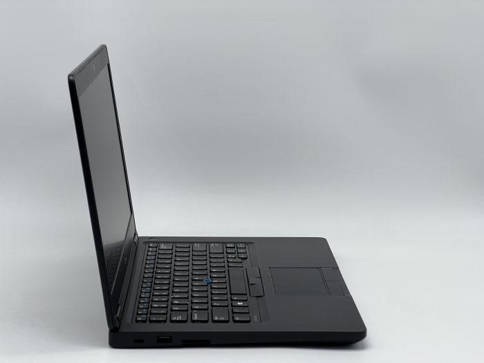 Ноутбук Dell Latitude 5480, i5-6300U, 8 GB, 240 GB, Intel HD Graphics 520, 1920x1080, IPS [SH2604158] БУ - зображення 2