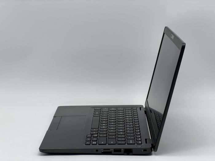 Ноутбук Dell Latitude 5300, i5-8265U, 16 GB, 240 GB, Intel UHD Graphics 620, 1920x1080, IPS [NS2509349] БУ - зображення 2