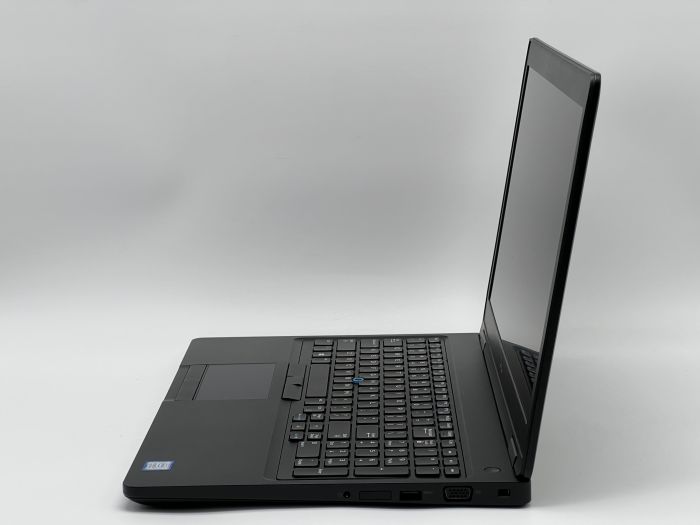Ноутбук Dell Latitude 5590, i7-8650U, 16 GB, 240 GB, Intel UHD 620, 1920x1080, IPS [SH2602083] БУ - зображення 3