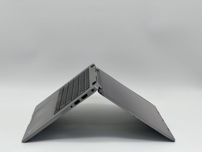 Ноутбук Dell Latitude 5320 2-in-1, i7-1185G7, 16 GB, 240 GB, Intel Iris Xe Graphics, 1920x1080, IPS [SH26031378] БУ - зображення 4