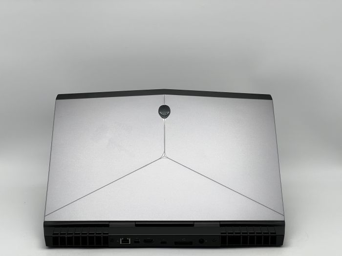 Ноутбук Dell Alienware 15 R3, i5-6300HQ, 16 GB, 480 GB, NVIDIA GeForce GTX 1060, 1920x1080, IPS [SH26051439] БУ - зображення 4
