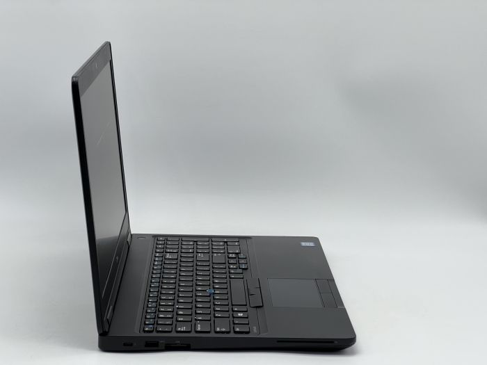 Ноутбук Dell Latitude 5580, i5-6440HQ, 16 GB, 120 GB, NVIDIA GeForce 940 MX, 1366x768, TN [SH26061609] БУ - зображення 2