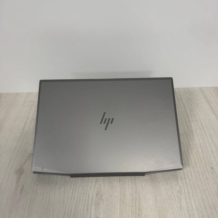 Ноутбук HP ZBook 15v G5 / 15.6" (1920x1080) IPS / Intel Core i5-8300H (4 (8) ядра по 2.3 - 4.0 GHz) / 16 GB DDR4 / 256 GB SSD M.2 / Intel UHD Graphics 630 / WebCam б/в - изображение 8