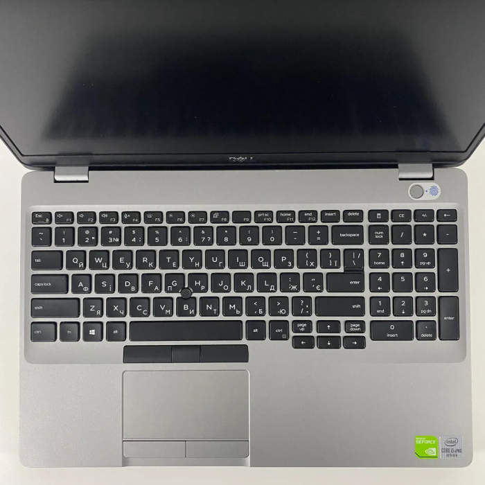 Ультрабук Б-клас Dell Latitude 5511 / 15.6" (1920x1080) IPS / Intel Core i5-10400H (4 (8) ядра по 2.6 - 4.6 GHz) / 16 GB DDR4 / 512 GB SSD / nVidia GeForce MX250, 2 GB GDDR5, 64-bit / WebCam / TouchID б/в - зображення 4