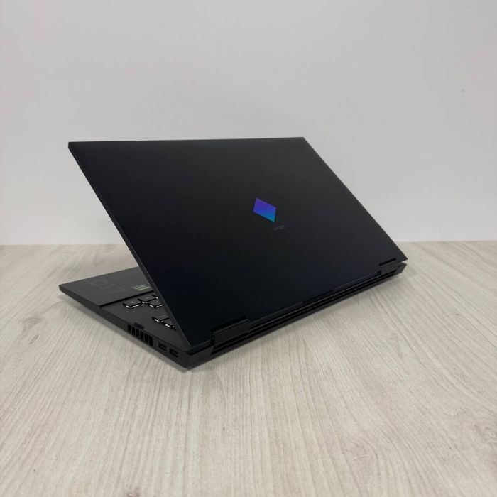 Ігровий ноутбук HP Omen 17t-ck100 / 17,3" (1920x1080) IPS / Intel Core i7-12700H (14 (20) ядер по 3,5 - 4,7 ГГц) / 16 ГБ DDR4 / 512 ГБ SSD / nVidia GeForce RTX 3070 Ti, 8 ГБ GDDR6, 256-біт / Веб-камера б/в - зображення 7