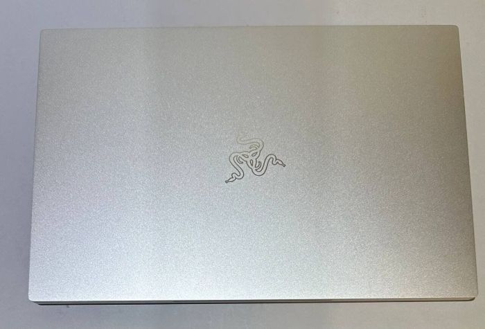 Мобільна робоча станція Razer Blade 15 Studio / 15,6" (3840x2160) IPS Touch / Intel Core i7-9750H (6 (12) ядер по 2,6 - 4,5 ГГц) / 32 ГБ DDR4 / 1000 ГБ SSD / nVidia Quadro RTX 5000 Max-Q, 16 ГБ GDDR6, 256-біт / WebCam б/в - изображение 8