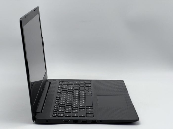 Ноутбук Б-клас Dell Latitude 3584 / 15.6" (1920x1080) TN / Intel Core i3-7020U (2 (4) ядра по 2.3 GHz) / 8 GB DDR4 / 120 GB SSD / Intel HD Graphics 620 / WebCam б/в - зображення 3