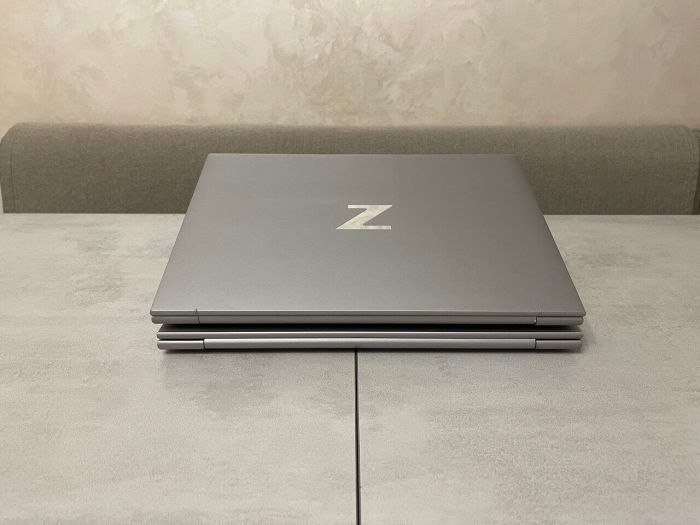 Мобільна робоча станція HP ZBook Firefly 16 G9 / 16" (1920x1200) IPS Touch / Intel Core i7-1260P (12 (16) ядер по 3,4 - 4,7 ГГц) / 32 ГБ DDR5 / 512 ГБ SSD M.2 / Intel Iris Xe Graphics / WebCam / Fingerprint б/в - зображення 8