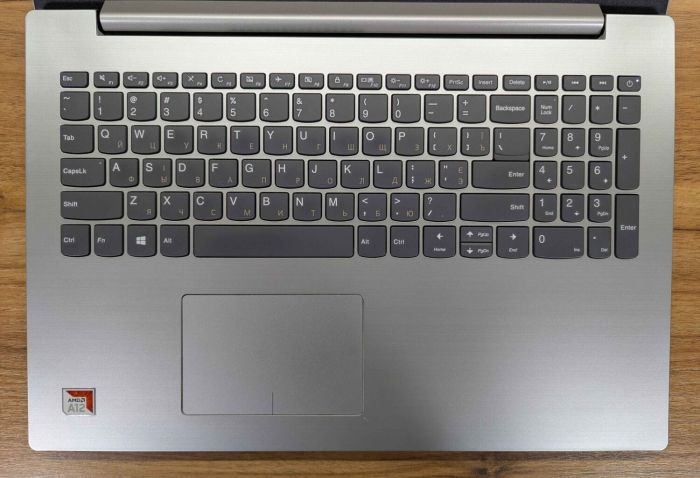 Ноутбук Lenovo IdeaPad 320-15ABR / 15.6" (1366x768) TN / AMD A12-9720P (4 ядра по (2.7 - 3.6 GHz) / 8 GB DDR4 / 256 GB SSD / AMD Radeon R7 Graphics / WebCam / Windows 10 б/в - зображення 8