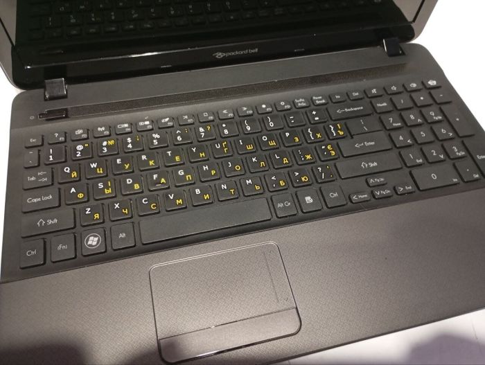 Ноутбук Б-клас Packard Bell EasyNote P5WS0 / 15,6" (1366x768) TN / Intel Pentium B960 (2 ядра по 2,2 ГГц) / 8 ГБ DDR3 / 320 ГБ HDD / nVidia GeForce 610M, 1 ГБ DDR3, 64-біт / Веб-камера / DVD-RW / АКБ не тримає заряд б/в - зображення 8