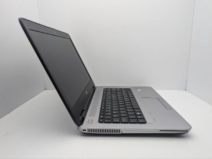 Ноутбук HP ProBook 640 G2 / 14" (1366x768) TN / Intel Core i3-6100U (2 (4) ядра по 2.3 GHz) / 8 GB DDR4 / 120 GB SSD / Intel HD Graphics 520 / WebCam б/в - зображення 4