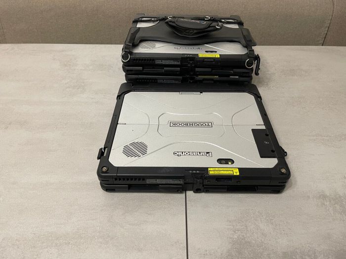 Захищений планшет Panasonic Toughbook CF-33 / 12" (2160x1440) IPS Touch / Intel Core i5-7300U (2 (4) ядра по 2.6 - 3.5 GHz) / 16 GB DDR3 / 512 GB SSD / Intel HD Graphics 620 / WebCam / Стилус / Два АКБ / Док-станція б/в - зображення 8