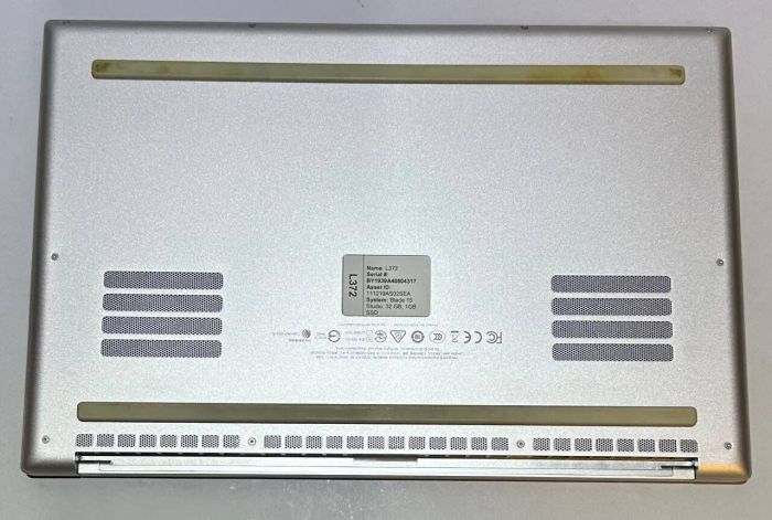 Мобільна робоча станція Razer Blade 15 Studio / 15,6" (3840x2160) IPS Touch / Intel Core i7-9750H (6 (12) ядер по 2,6 - 4,5 ГГц) / 32 ГБ DDR4 / 1000 ГБ SSD / nVidia Quadro RTX 5000 Max-Q, 16 ГБ GDDR6, 256-біт / WebCam б/в - изображение 7