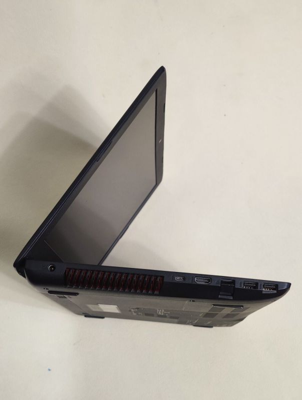 Ігровий ноутбук Asus ROG ZX50VW / 15.6" (1920x1080) TN / Intel Core i7-6700HQ (4 (8) ядра по 2,6 - 3,5 ГГц) / 16 ГБ DDR4 / 256 ГБ SSD / nVidia GeForce GTX 960M, 2 ГБ GDDR5, 128-біт / WebCam / DVD-ROM б/в - зображення 5